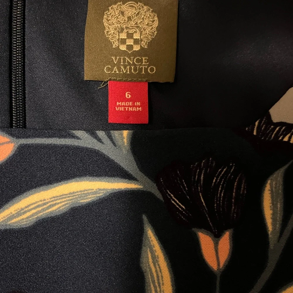 Vince Camuto Sheath Dress Blue Floral - Picture 5 of 5